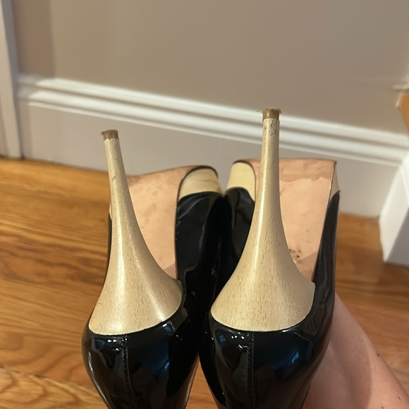Stuart Weitzman size 7.5 peeptoe pumps - Picture 12 of 14
